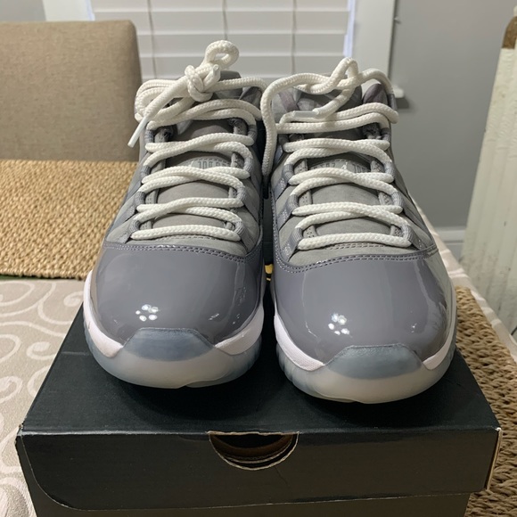 Jordan 11 Low Cool Grey